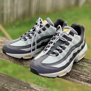 Air Max 95 SE grey reflective Amarillo